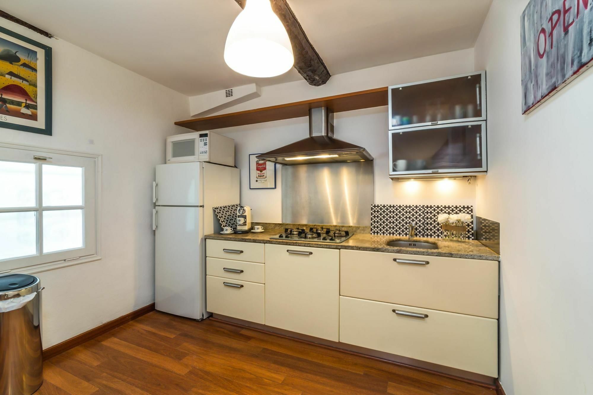 Charliz 2 Apartamento